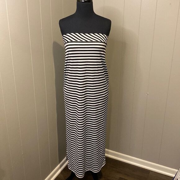 Frank Lyman Size 4 White and Black Striped Strapless Pencil Maxi Skirt Side Slit - Picture 1 of 7